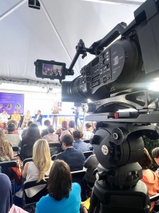 Un événement filmé et retransmis en direct